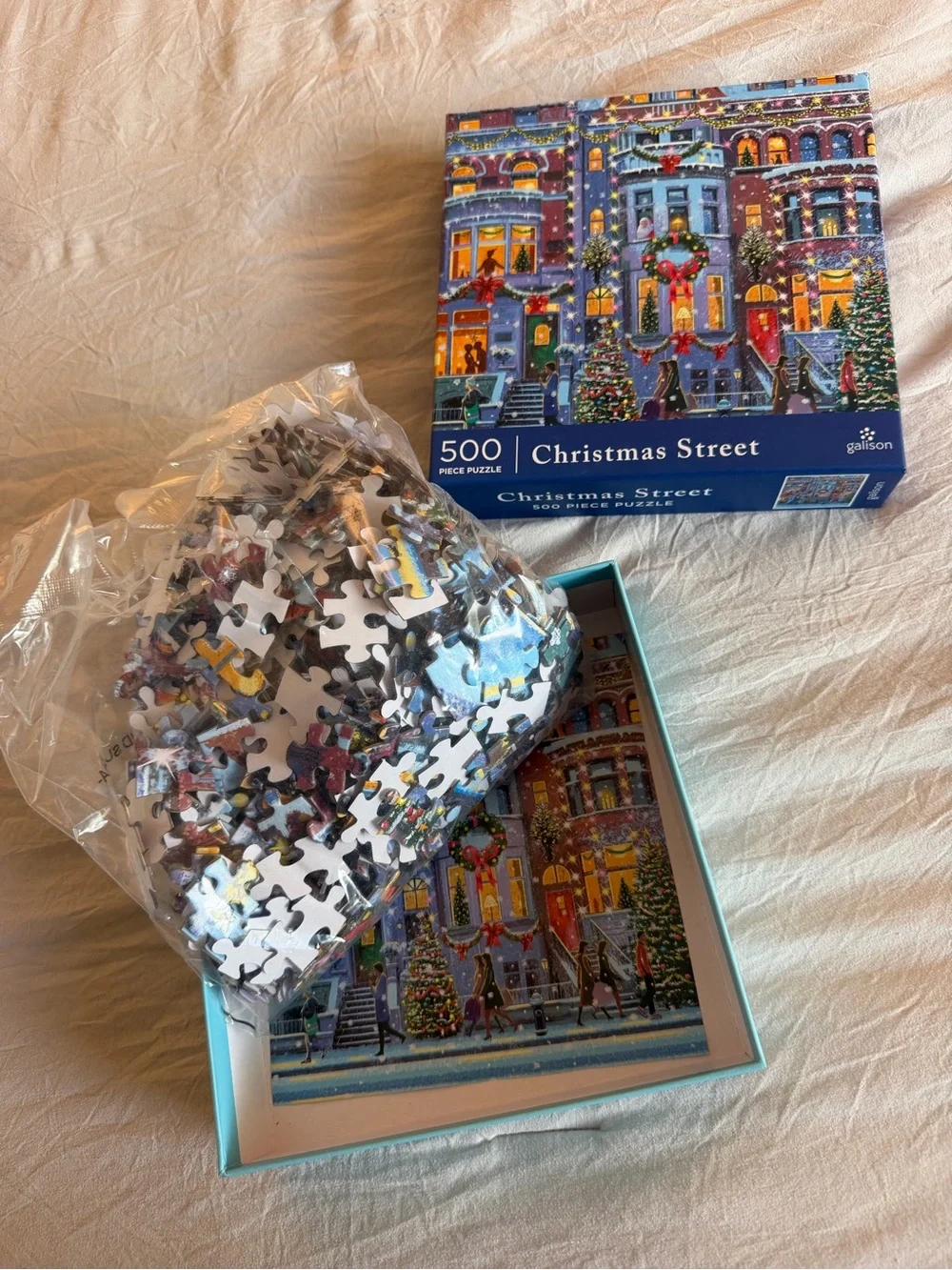 Galison CHRISTMAS STREET 500-Piece Jigsaw Puzzle Art: Mclindon